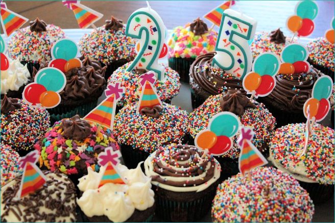 sign_cupcakes_birthday